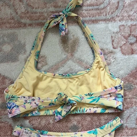 Xhilaration Halter High leg Yellow Floral Bikini Set woman’s size D/DD size L - Picture 5 of 7